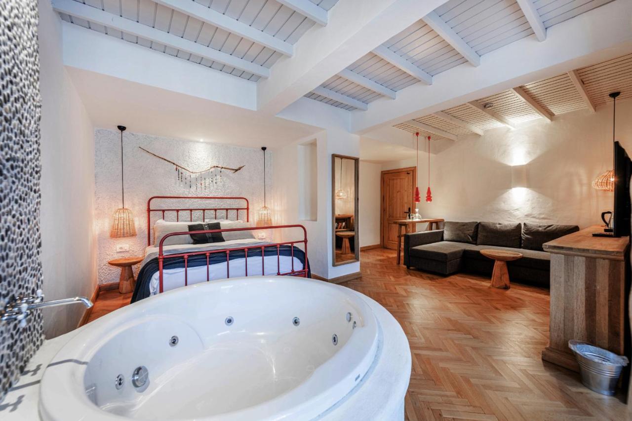 Yacht Boheme Hotel-boutique Class - Adults Only Otel